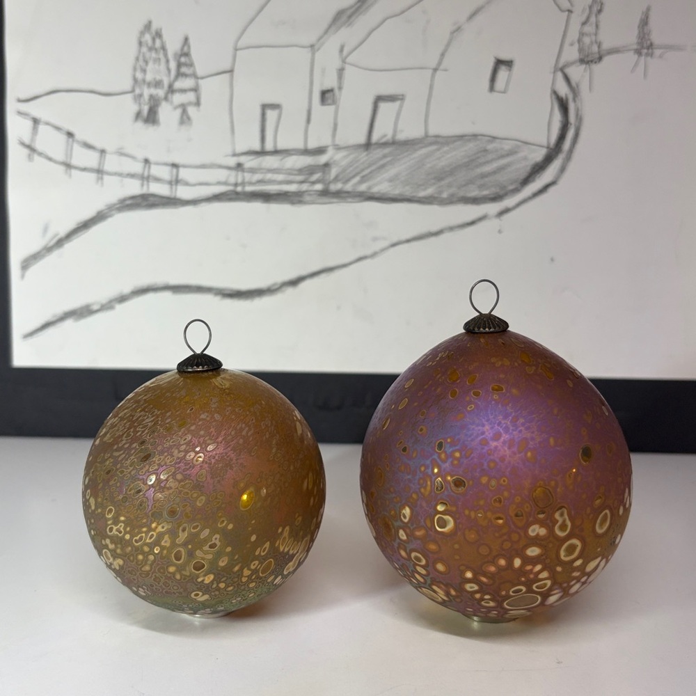 Craig Zweifel 1991 Vintage Art Glass Ornament. Set Of 2